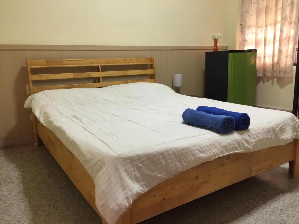 Sataya Apartment Mahaszarakham Kültér fotó