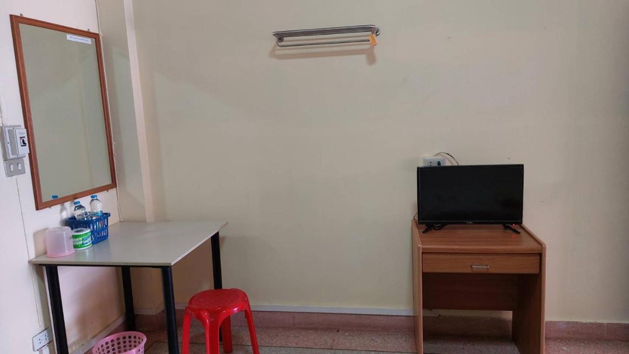 Sataya Apartment Mahaszarakham Kültér fotó