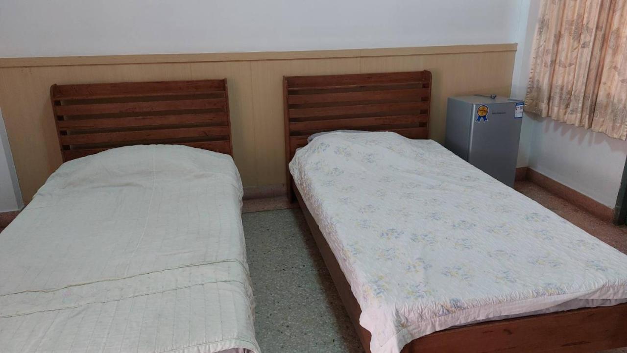 Sataya Apartment Mahaszarakham Kültér fotó