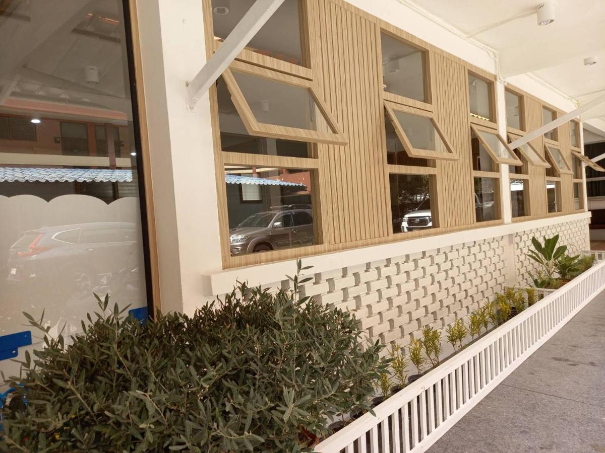 Sataya Apartment Mahaszarakham Kültér fotó